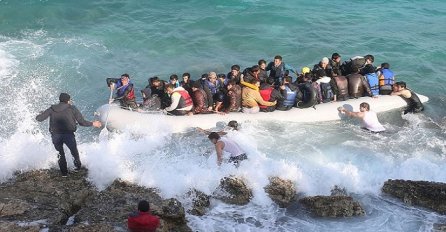 U brodolomu se utopilo deset migranata, od toga petero djece