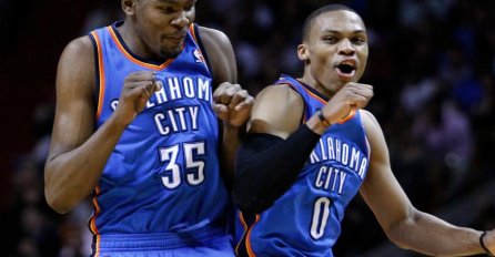 Durant i Westbrook briljirali, tri zvijezde Cavsa ubacile 20 i više poena