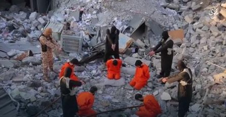 UZNEMIRUJUĆI VIDEO: ISIL-ovi ekstremisti smaknuli pet zarobljenika, prijete napadima gorim od Pariza