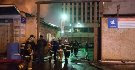 Pronađen jedan preživjeli ispod ruševina fabrike tekstila