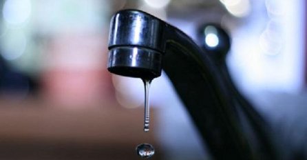 "Cijelu noć sam slušao kako mi roditelji imaju odnos"