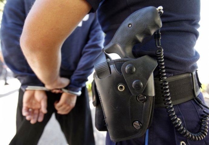 Iz kuće kod Mrkonjić Grada ukrao 17.000 maraka