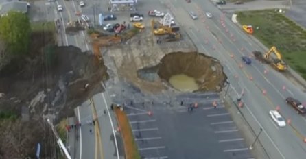 Oregon: Otvorila se ogromna rupa nasred ceste