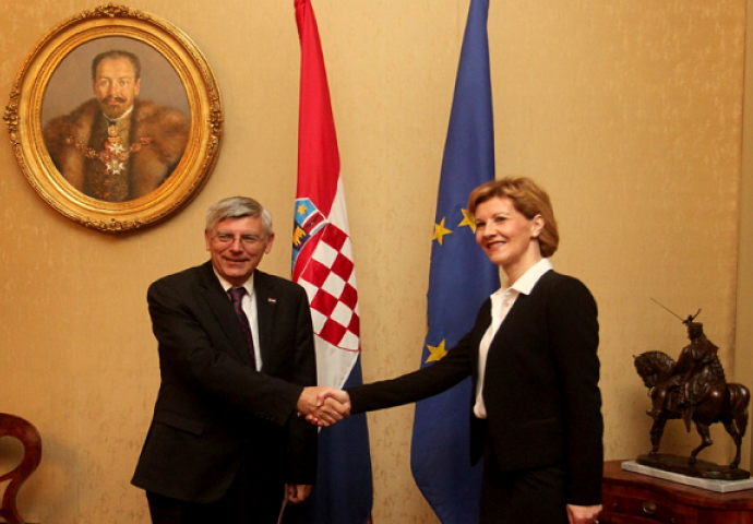 Predsjednik hrvatskog Sabora razgovarao s novom veleposlanicom BiH Renatom Paškalj