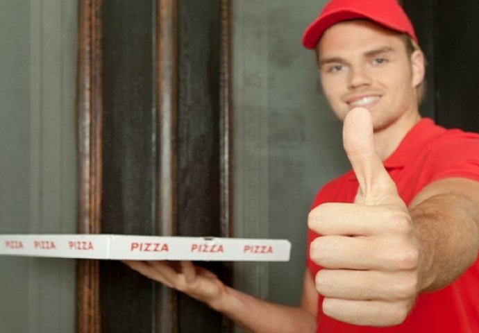 '' Desilo mi se skoro sam dobio poziv za narudžbu pice... ''