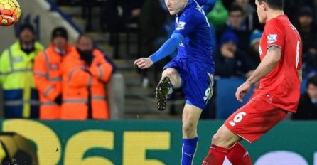 Leicester ostao na vrhu, Tottenham preskočio Arsenal