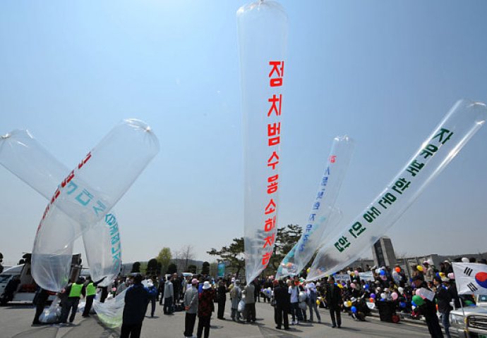 Sjeverna Koreja iskorištenim toalet papirom, maramicama i opušcima "bombardira" Južnu Koreju