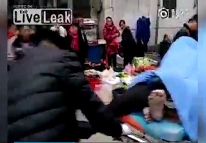 Prostitutka je ostala "povezna" sa starcem koji je umro dok su vodili ljubav (VIDEO)