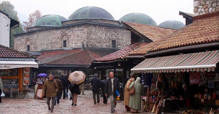 Sarajevo: "Protestna šetnja za ljudska prava - Hidžab - moje pravo, moj izbor"