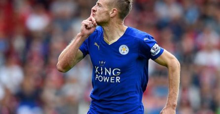 Jamie Vardy potpisao novi ugovor s Leicesterom: Želim još dugo biti dio kluba