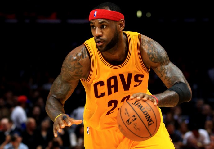 I to se desilo: LeBron James postao slobodan agent