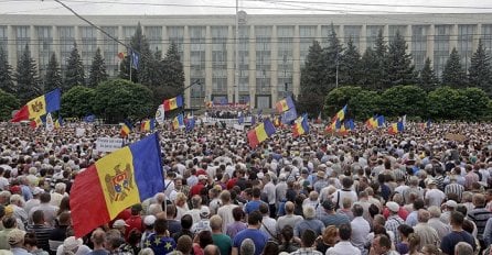 Antivladini protesti u Moldaviji: Demonstranti ušli u zgradu Vrhovnog sudskog vijeća