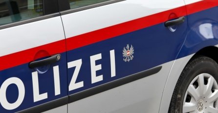 Učenik migrant izazvao paniku: U školu donio repliku ručne bombe zbog čega je evakuisano 700 učenika