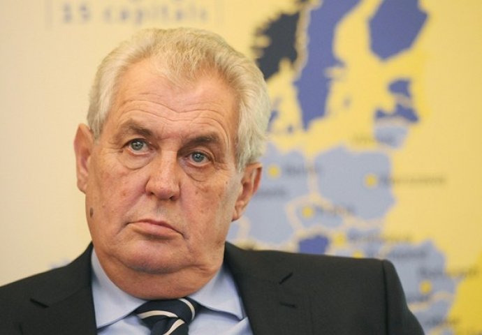 Češki predsjednik: Ne želimo terorizam kao u Francuskoj