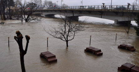 Nivo Une nizvodno u porastu, 20 centimetara do kritičnog stanja