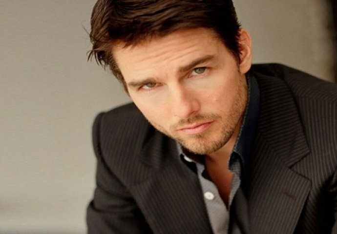 Čuveni holivudski ljepotan ima novi izgled (FOTO)