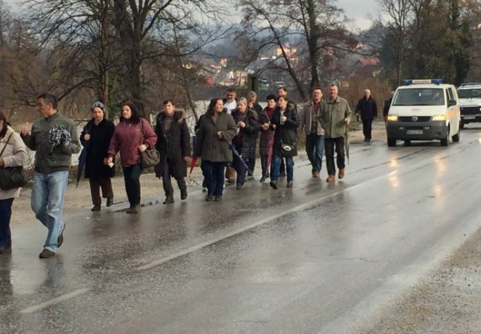 Završeni protesti građana na magistralnom putu M-17 Žepče-Zenica