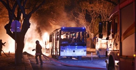 Turska izvršila zračne napade na kurdske pozicije 