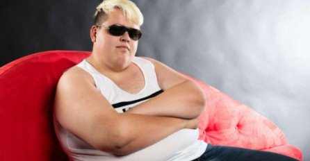 On je nova internet senzacija: Izašao iz zatvora i sad daje savjete 
