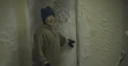 Kada se slijedeći put požalite na zimu, sjetite se ovih ljudi  (VIDEO)