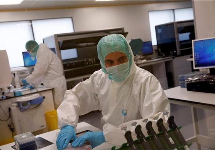 Njemački naučnici uspješno testirali genetsko liječenje HIV-a: Istraživanje je obećavajuće