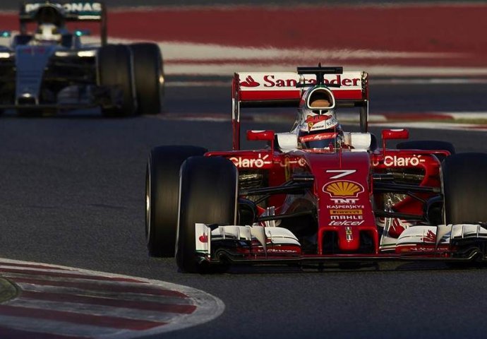 Barcelona: Brzina Ferrarija, pouzdanost Mercedesa i raspad McLarena