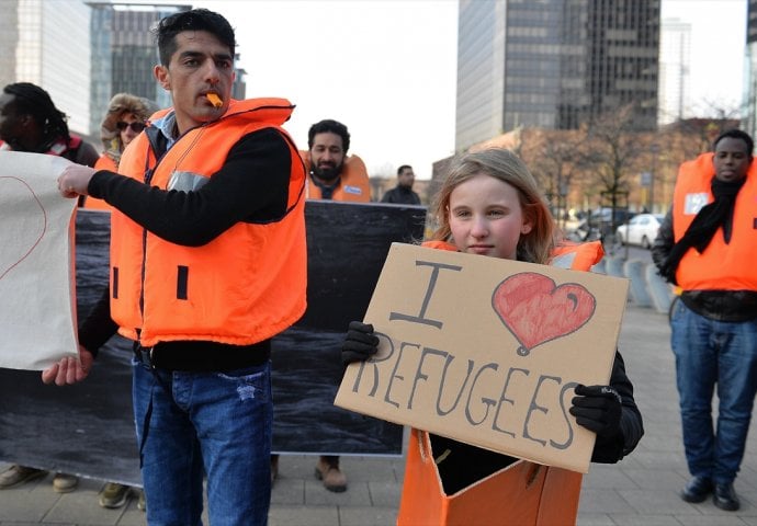  Bruxelles: Hiljade ljudi šetalo u znak podrške izbjeglicama