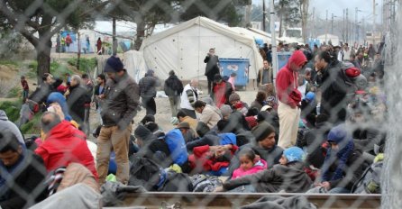  Hiljade izbjeglica pristiže na grčko-makedonsku granicu: U subotu u Makedoniju ušlo svega 300 izbjeglica