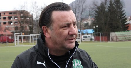 Već prva trenerska žrtva u Premijer ligi: Prljača napustio Vukove
