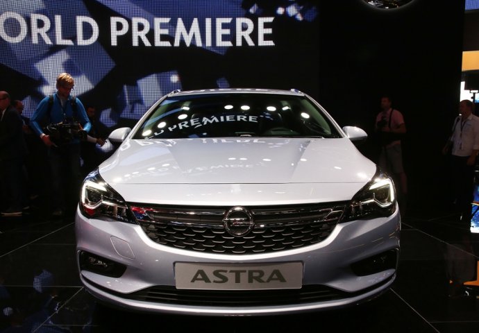 Sajam automobila u Ženevi: Opel Astra evropski automobil godine