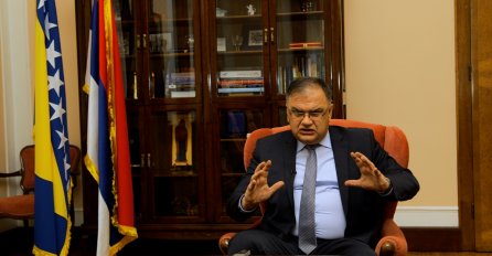 Mladen Ivanić: Srbija voli RS, kao što Hrvatska voli Hrvate, ali ni jedni ni drugi neće ugroziti BiH
