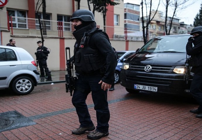 Guverner Istanbula: U akciji policije likvidirane obje napadačice, ranjena dva policajca