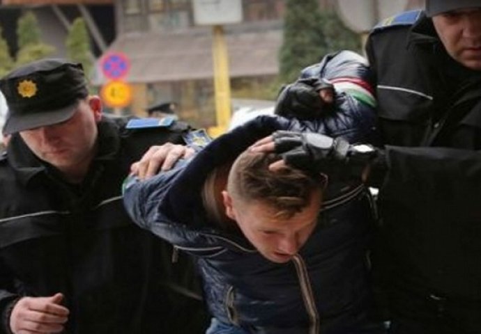  Pretresena kuća Muriza Brkića, osumnjičenog za ubistvo Arnele Đogić