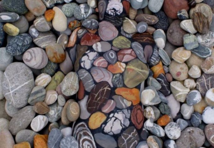 Među ovim kamenjem krije se nešto nevjerovatno, a na vama je da to odgonetnete