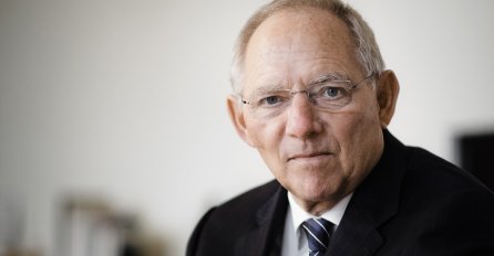  Njemački ministar finansija:  Plakat ćemo ako Britanci odu iz EU