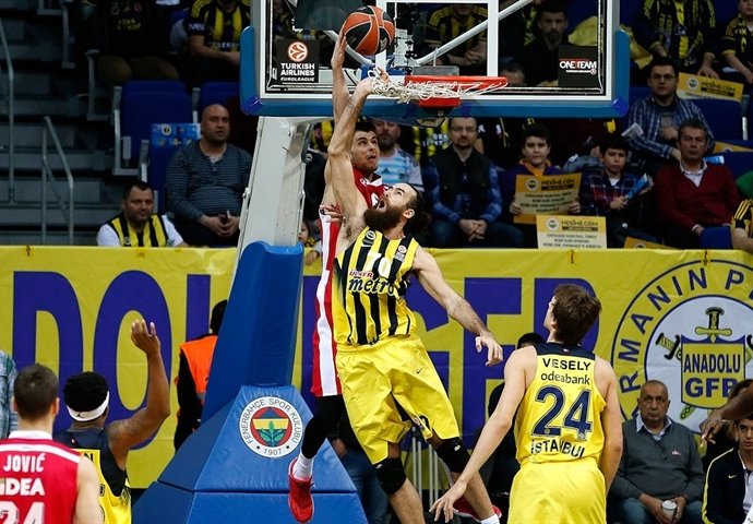 Fenerbahce teškom mukom savladao Zvezdu u Istanbulu