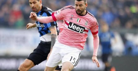 Sassuolo prekinuo izvanredan niz Milana, Juve stigao do 20. pobjede