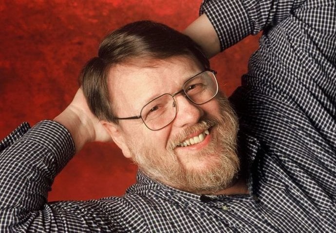 Preminuo Ray Tomlinson, izumitelj e-maila i "ludog a"