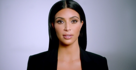 Kim Kardashian potpuno gola poručila fanovima: "Nemam šta da obučem"