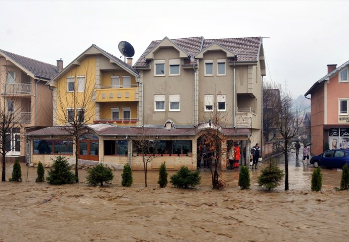 Smiruje se situacija s poplavom u Novom Pazaru