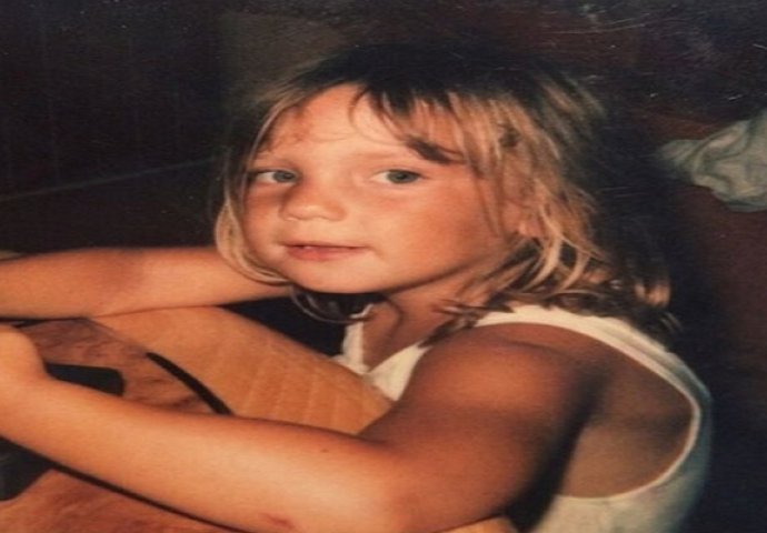 Ovu preslatku djevojčicu danas volimo da gledamo u filmovima. Znate li ko je?