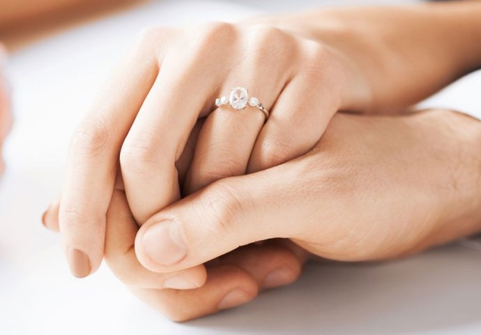 'Zaprosio sam djevojku na svoj rođendan, evo zbog čega' 