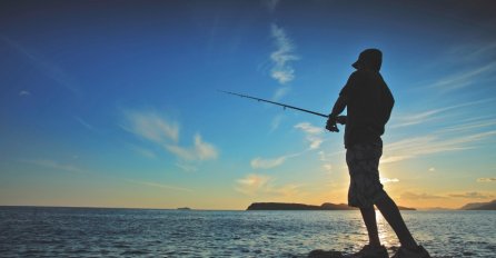 'Od svoje treće godine mene moj otac vodi s njim na pecanje, pored njega sam i ja zavolio da pecam'