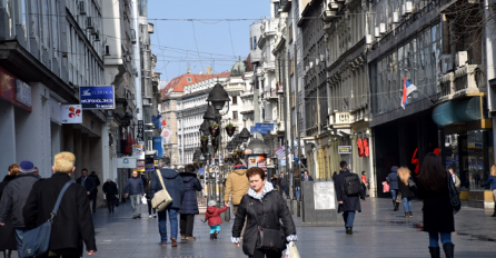 Građani Srbije treći put u četiri godine na biralištima: Ne očekuju se veće promjene nakon 24. aprila