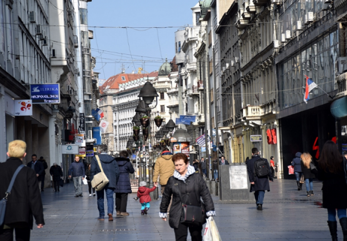 Građani Srbije treći put u četiri godine na biralištima: Ne očekuju se veće promjene nakon 24. aprila