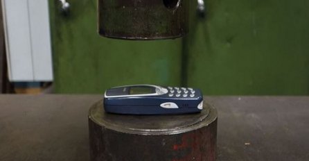 Testirali su izdržljivost čuvenog "neuništivog" telefona (VIDEO)