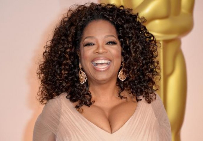 Teorija zavjere luđa od svih: Oprah Winfrey je žrtvovana, a potom klonirana (VIDEO)