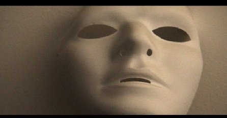 Ova iluzija otkriva tešku bolest: Vidite li masku kao izbočenu ili udubljenu? (VIDEO)