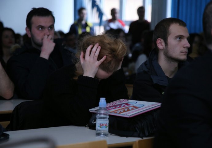 Pogledajte kako su sarajevski studenti pratili presudu Karadžiću