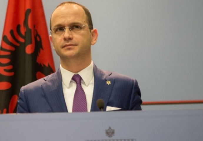 Šef albanske diplomatije, Bushati: Presuda Karadžiću pokazala da je pravda nadjačala negiranje